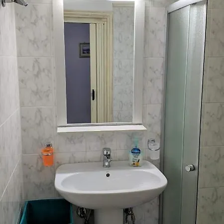 Adonis Apartment