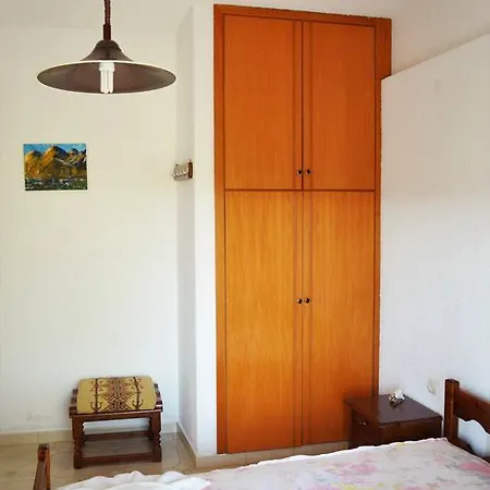 Apartment Adonis